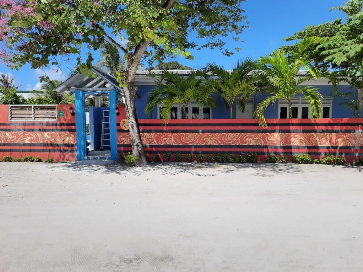 Royal Beach Dhigurah MALDIVES Exterior photo